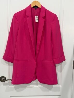 Express Women's hot pink  Open-Front Blazer NWT 3/4 length sleeves medium